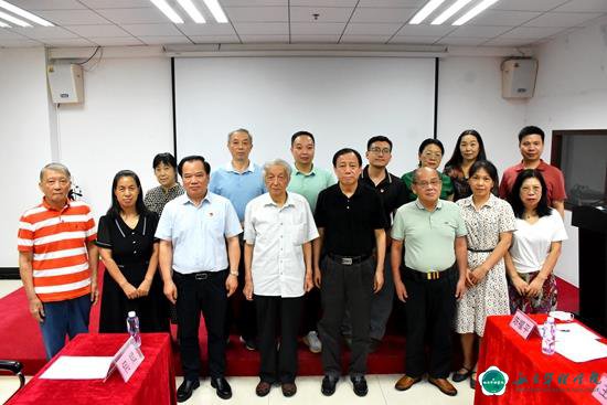 以学促干建新功    踔厉奋发促就业  我校召开毕业生就业创业工作会 