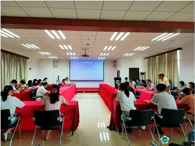 我校教务处召开学期初教学工作会议