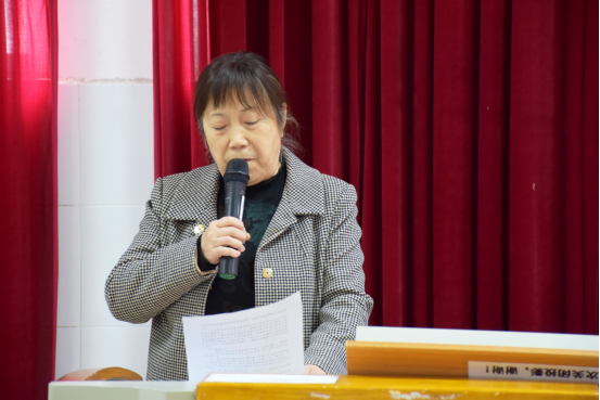 校教代会表决通过两议（提）案