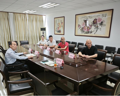 我校与广东云豪合创智能科技有限公司举行无人机低空经济合作洽谈会