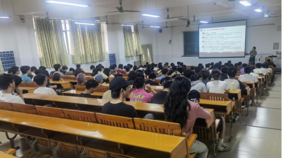 三方聚力育匠才 “工学交替”谱新篇 ——华为与红海携优质合作项目走进华联