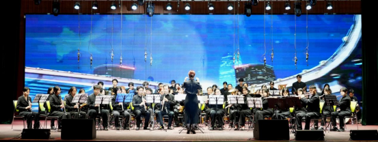 华联今夜星光璀璨!建校35周年文艺晚会燃情上演 华联今夜星光璀璨!建校35周年文艺晚会燃情上演