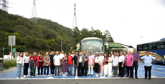伶仃洋观双桥共舞      大湾区看建设奇迹