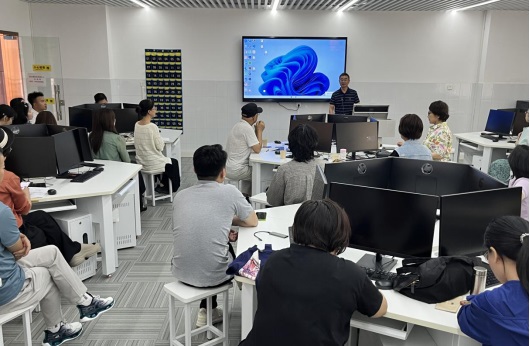 以“说课”引领教学革新，扎实推进学校“三风”建设