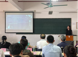 以模课强本领            以美育润初心