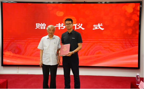我校携手西门子与哈教科技 共建先进自动化技术实训室 我校携手西门子与哈教科技 共建先进自动化技术实训室