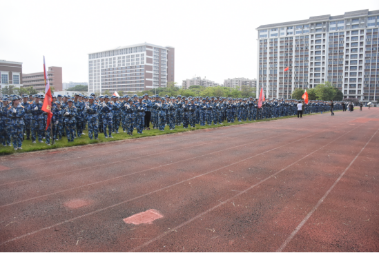 2026级新生军训圆满收官 2026级新生军训圆满收官