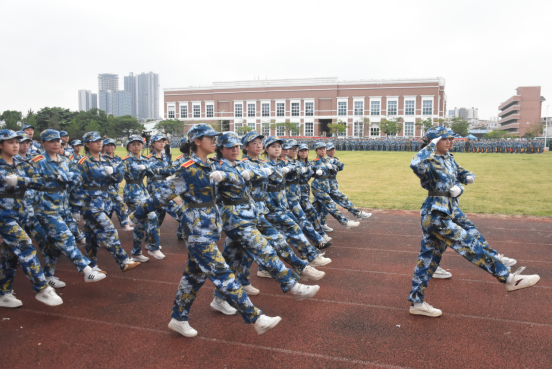 2026级新生军训圆满收官 2026级新生军训圆满收官